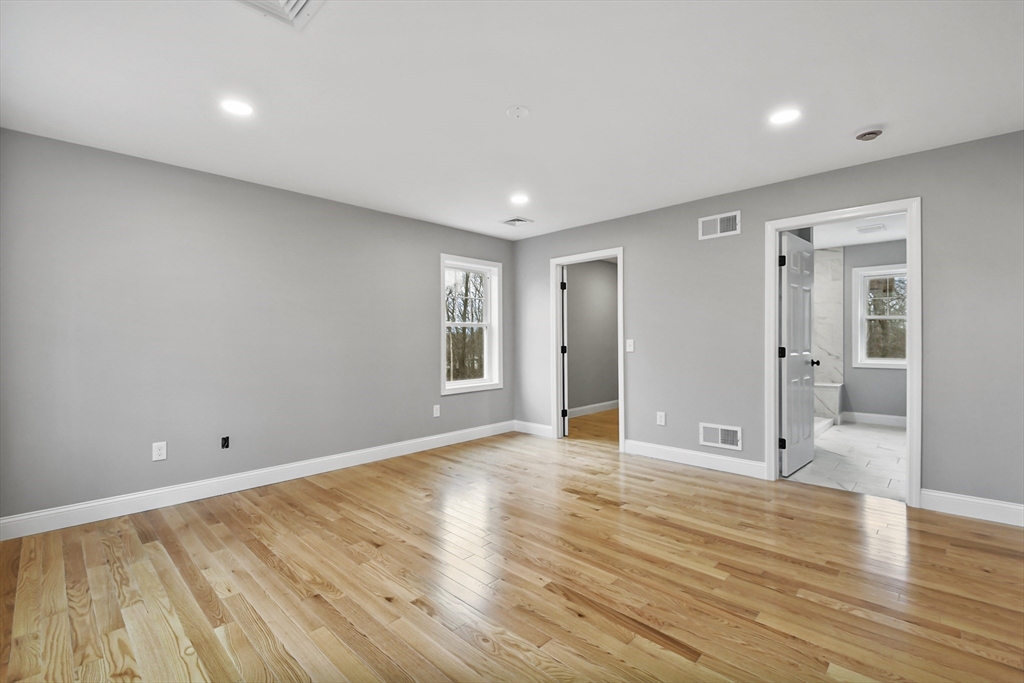 4 Swansom Road Swansea, MA 02777 - Photo 11 of 40