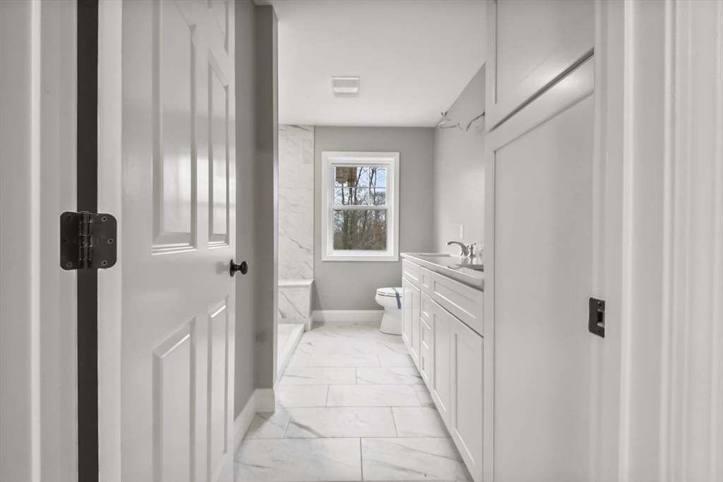 4 Swansom Road Swansea, MA 02777 - Photo 15 of 40