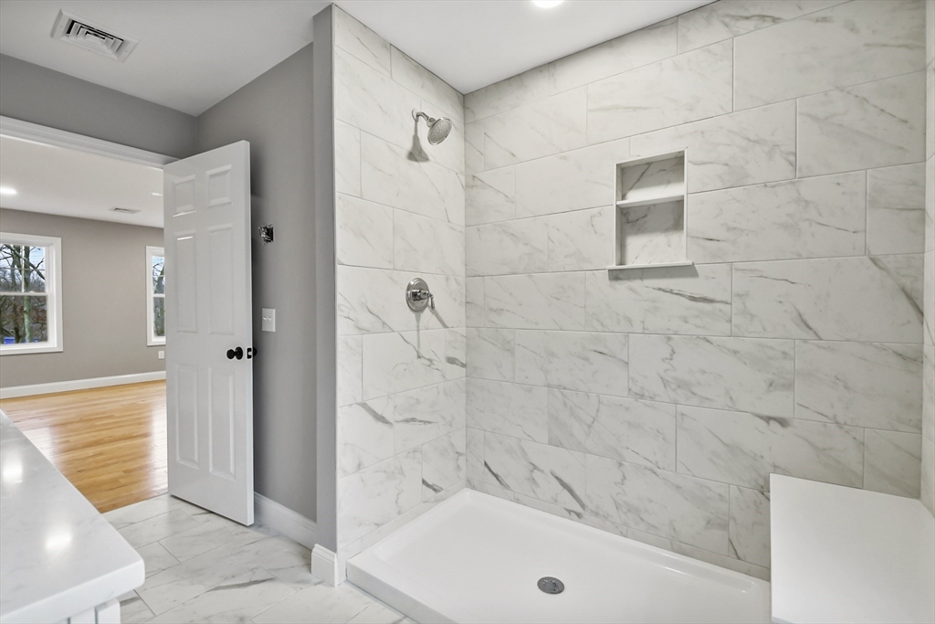 4 Swansom Road Swansea, MA 02777 - Photo 16 of 40