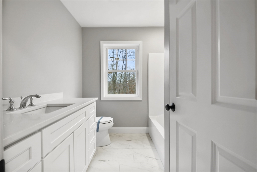 4 Swansom Road Swansea, MA 02777 - Photo 17 of 40