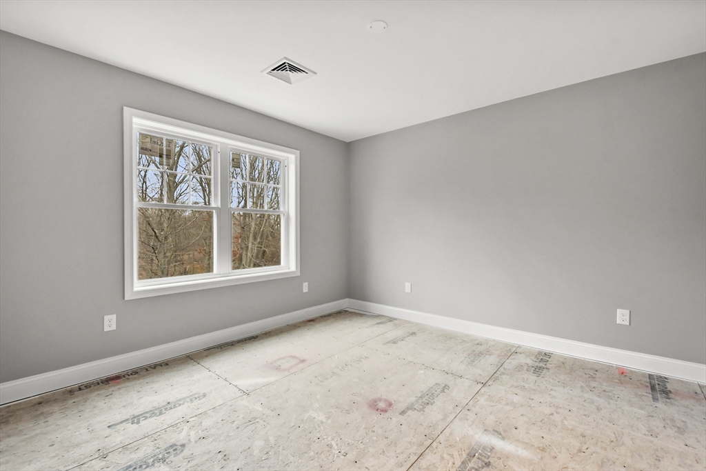 4 Swansom Road Swansea, MA 02777 - Photo 18 of 40