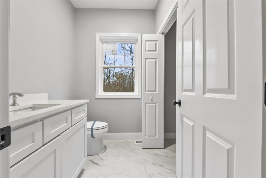 4 Swansom Road Swansea, MA 02777 - Photo 36 of 40