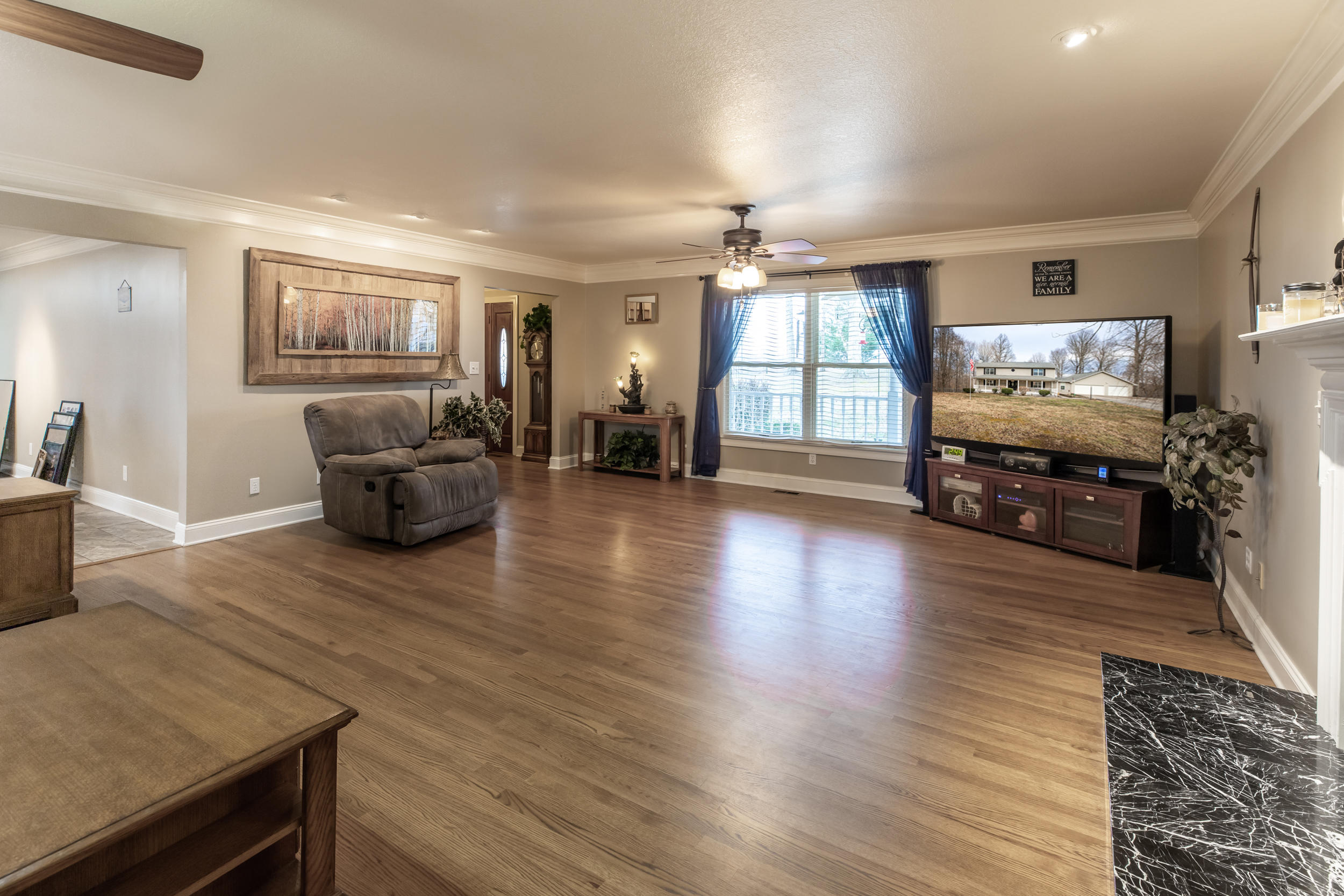 481 Norman Road Jacksboro, TN 37757 - Photo 4 of 40 481 Norman Rd-13