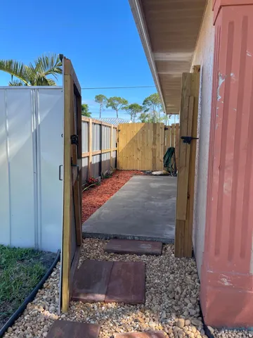 $1,450 | 5753 Southeast Mercedes Avenue, Stuart, FL 34997