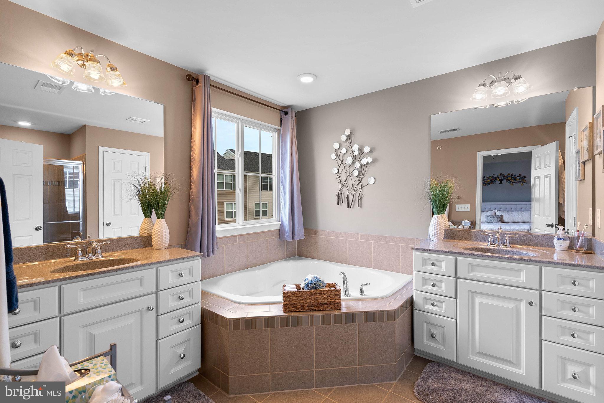 43368 Town Gate Square Chantilly, VA 20152 - Photo 21 of 33