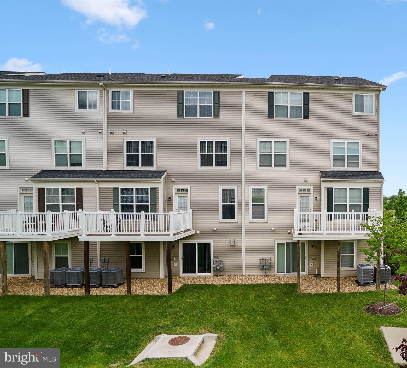 43368 Town Gate Square Chantilly, VA 20152 - Photo 30 of 33