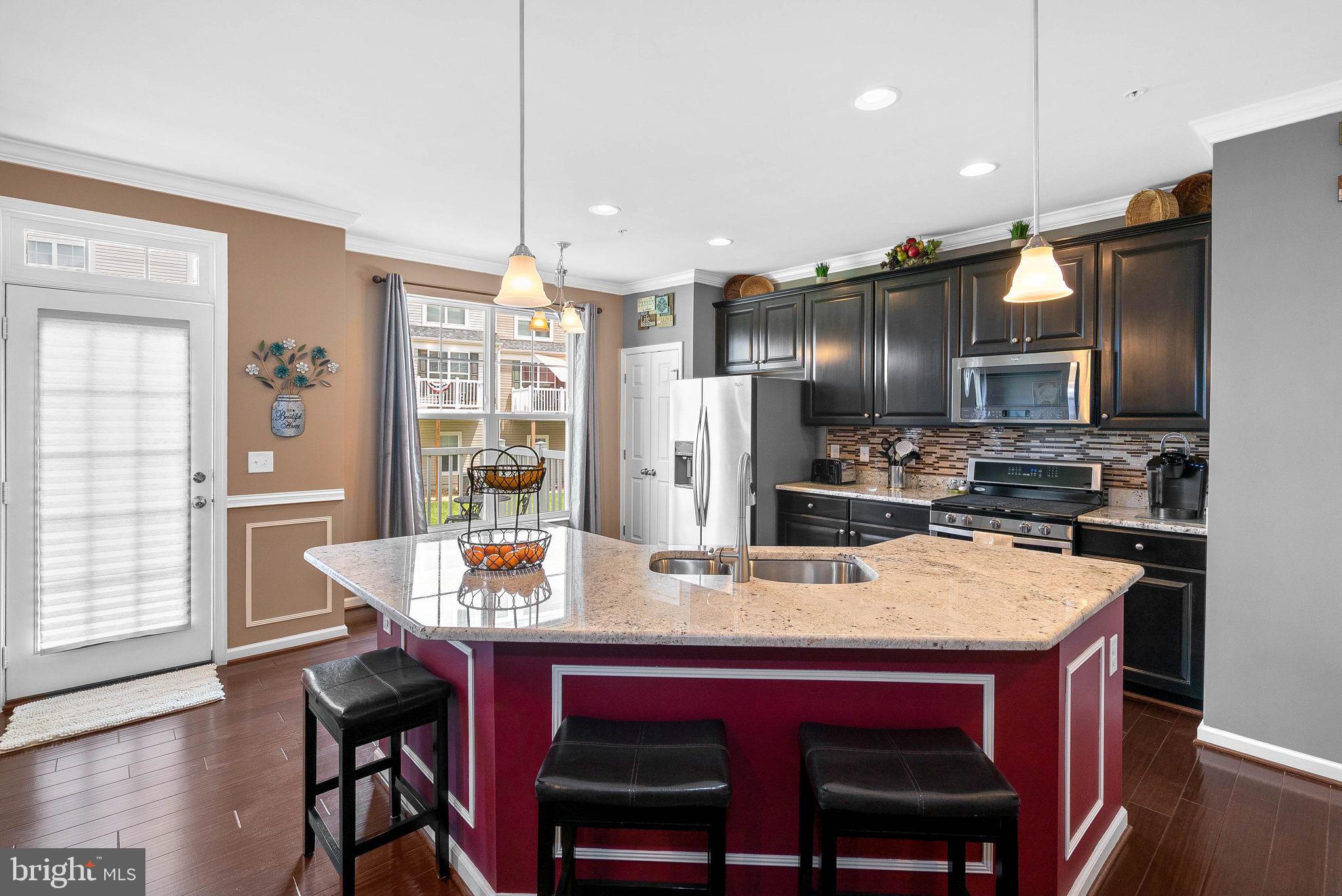 43368 Town Gate Square Chantilly, VA 20152 - Photo 7 of 33