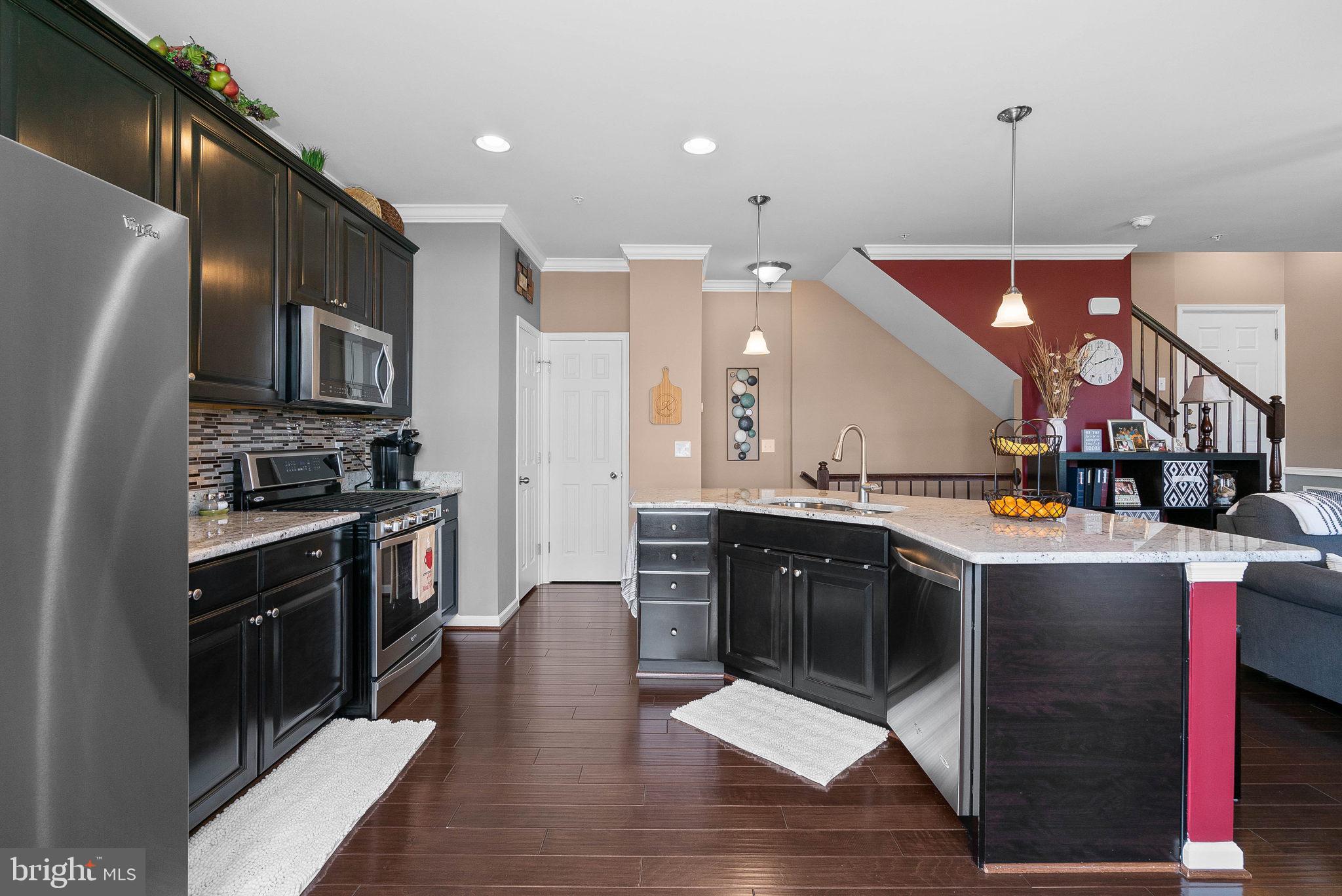 43368 Town Gate Square Chantilly, VA 20152 - Photo 9 of 33