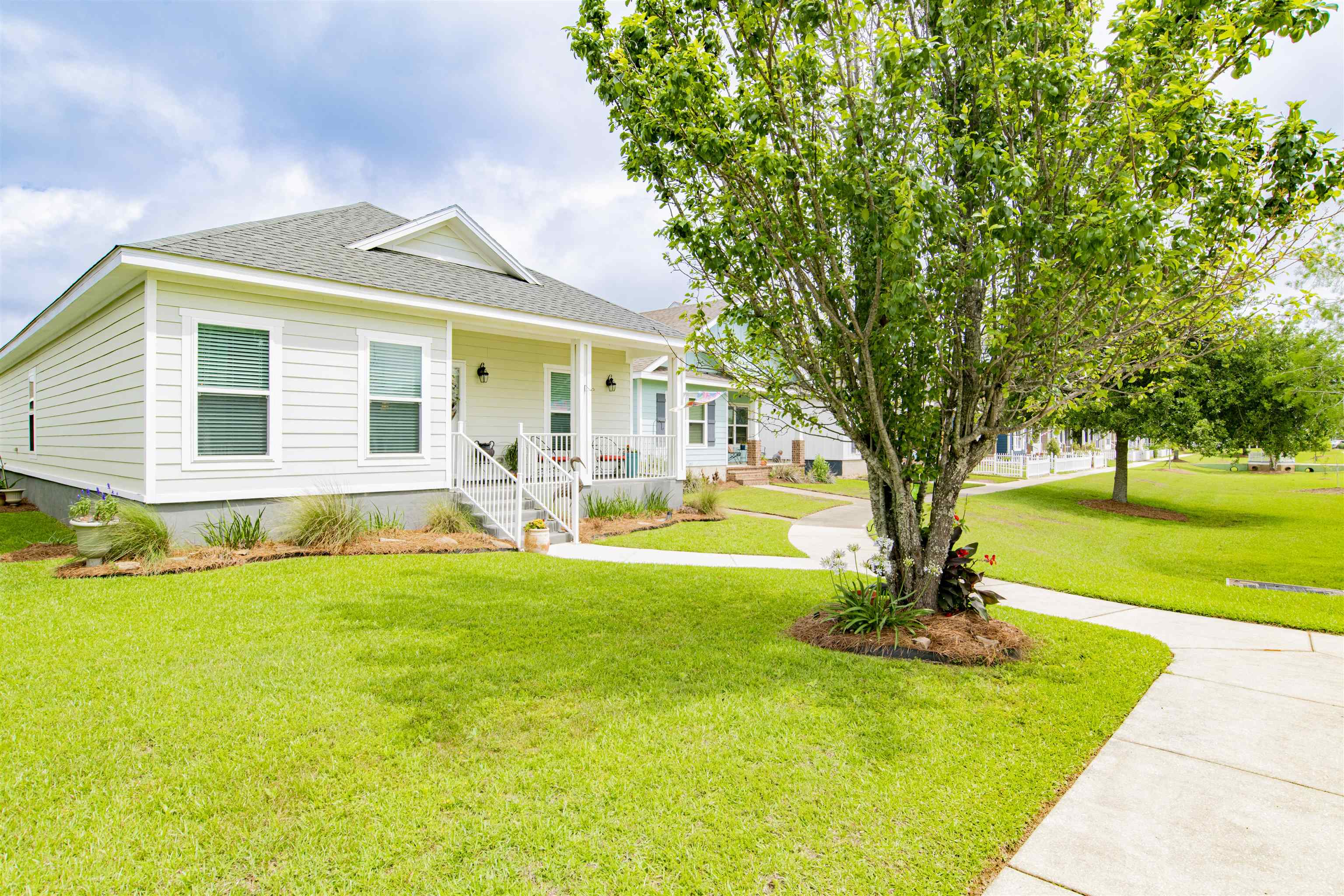 1242 Primrose Lane Foley, AL 36535 - Photo 6 of 27