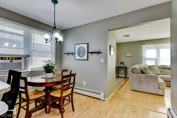 $500,000 | 72 Pine Street, Bridgewater, NJ 08807