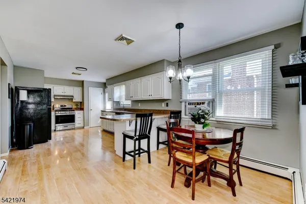 $500,000 | 72 Pine Street, Bridgewater, NJ 08807