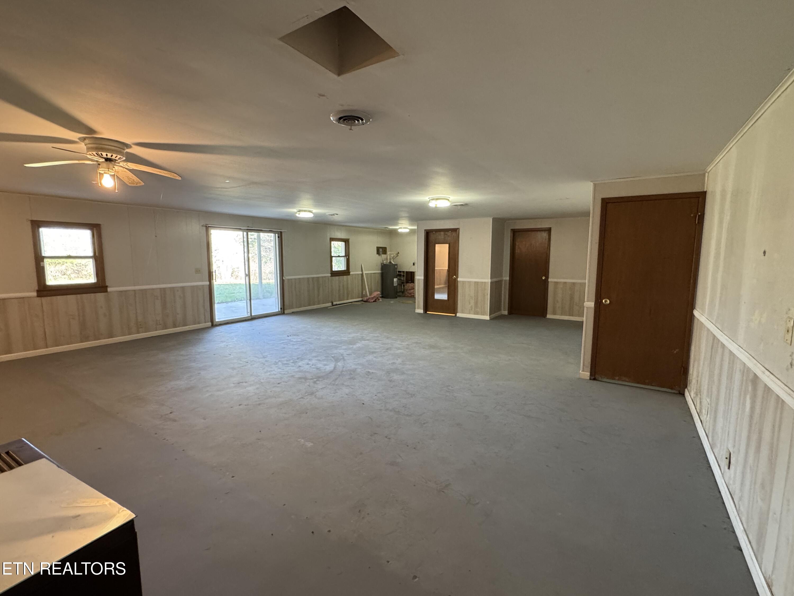 211 Black Oak Road Oneida, TN 37841 - Photo 23 of 44 IMG_3202