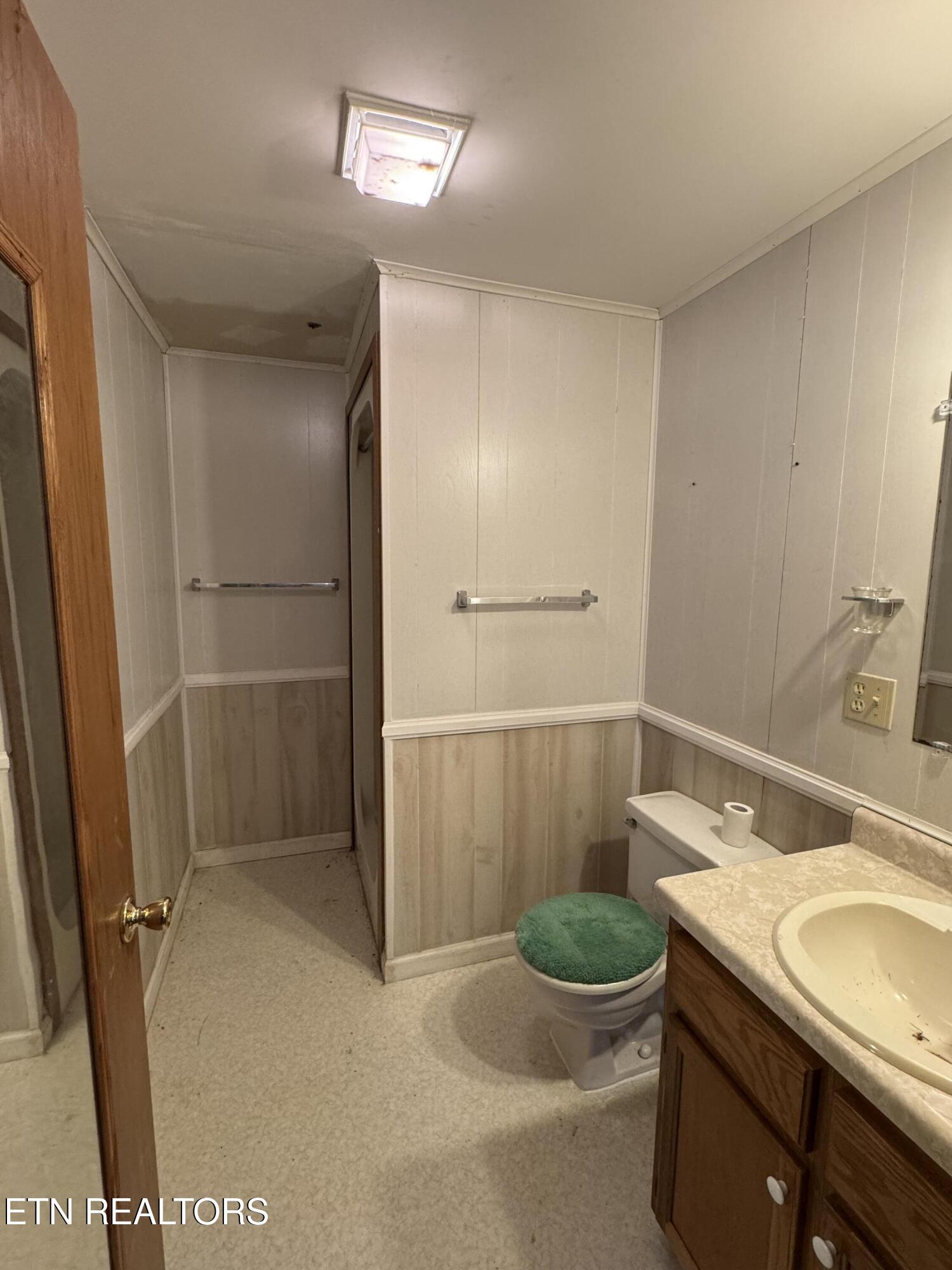 211 Black Oak Road Oneida, TN 37841 - Photo 30 of 44 IMG_3209