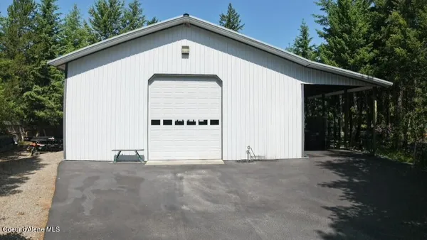 $1,100,000 | 49 Antler Lane, Spirit Lake, ID 83869