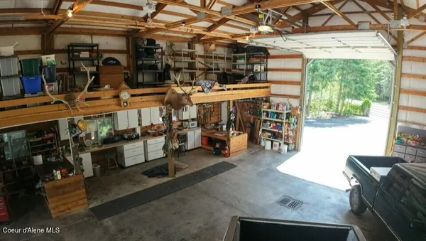$1,100,000 | 49 Antler Lane, Spirit Lake, ID 83869