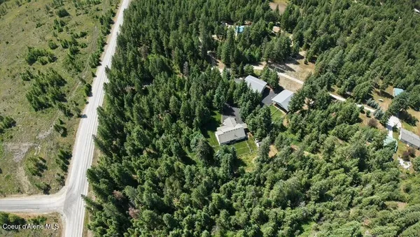 $1,100,000 | 49 Antler Lane, Spirit Lake, ID 83869