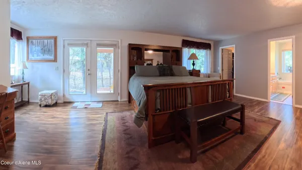 $1,100,000 | 49 Antler Lane, Spirit Lake, ID 83869
