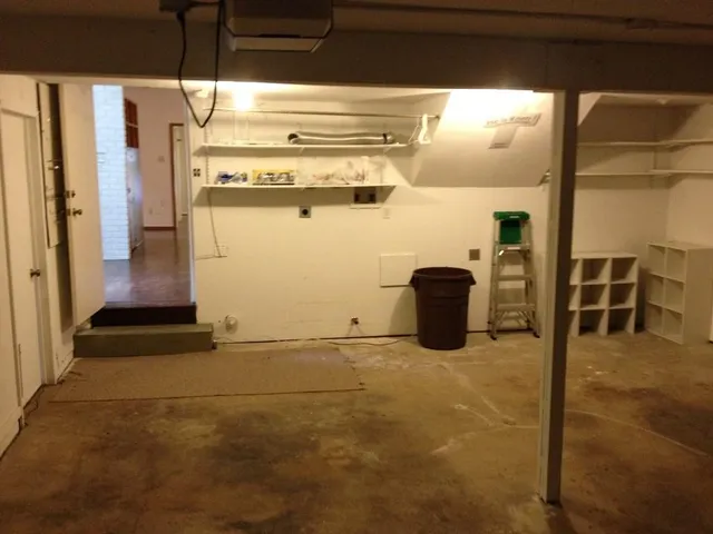 a view of a storage & utility room
