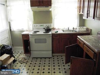 257 Copley Road Upper Darby, PA 19082 - Photo 4 of 9 Kitchen