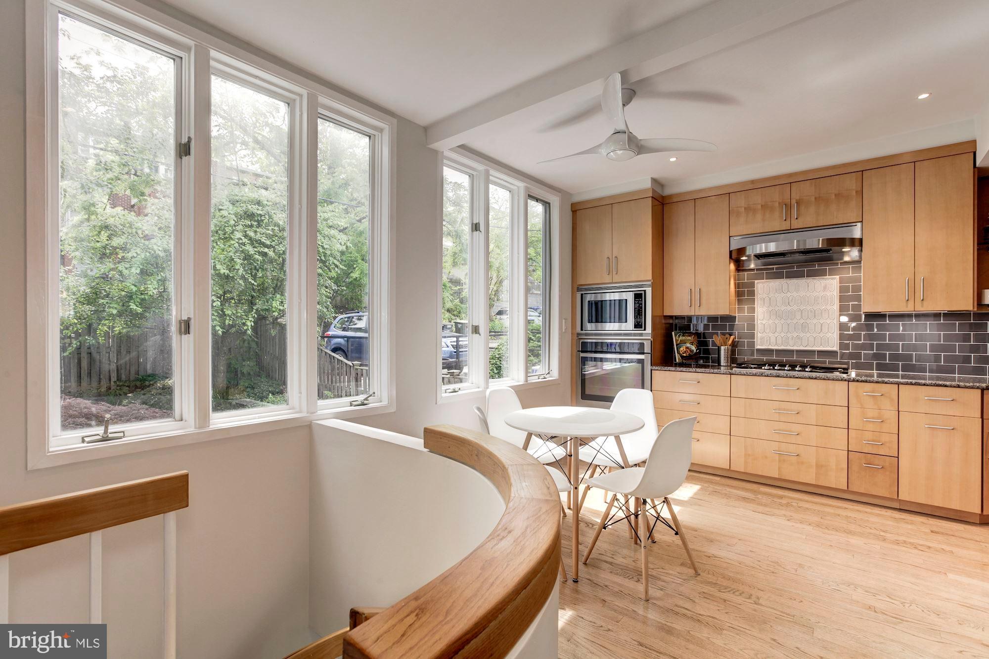 2212 Tunlaw Road Northwest Washington, DC 20007 - Photo 8 of 26 Gallery Image 8