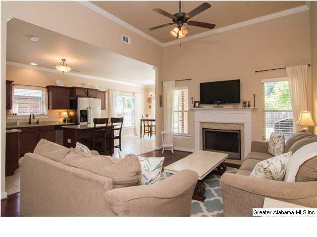 520 Horizon Street Alabaster, AL 35114 - Photo 5 of 28
