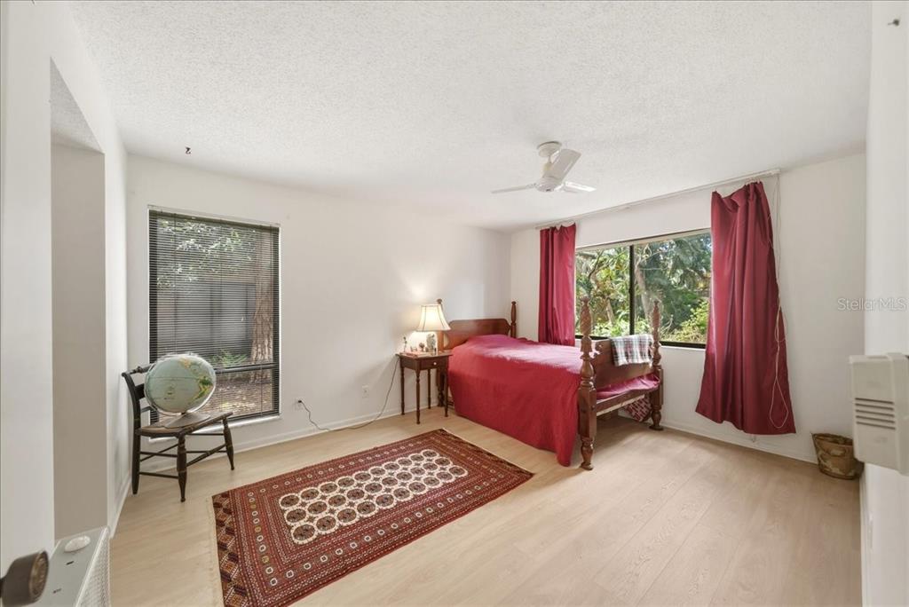 1711 Pelican Cove Road, Unit 341 Sarasota, FL 34231 - Photo 16 of 50