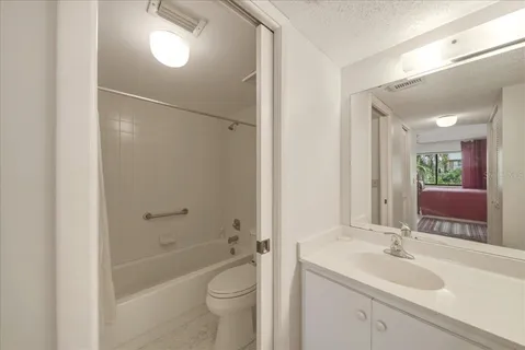 $315,000 | 1711 Pelican Cove Road, Unit 341, Sarasota, FL 34231