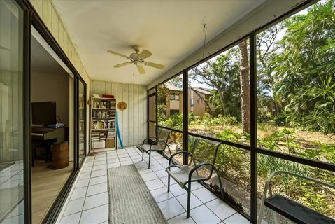$315,000 | 1711 Pelican Cove Road, Unit 341, Sarasota, FL 34231