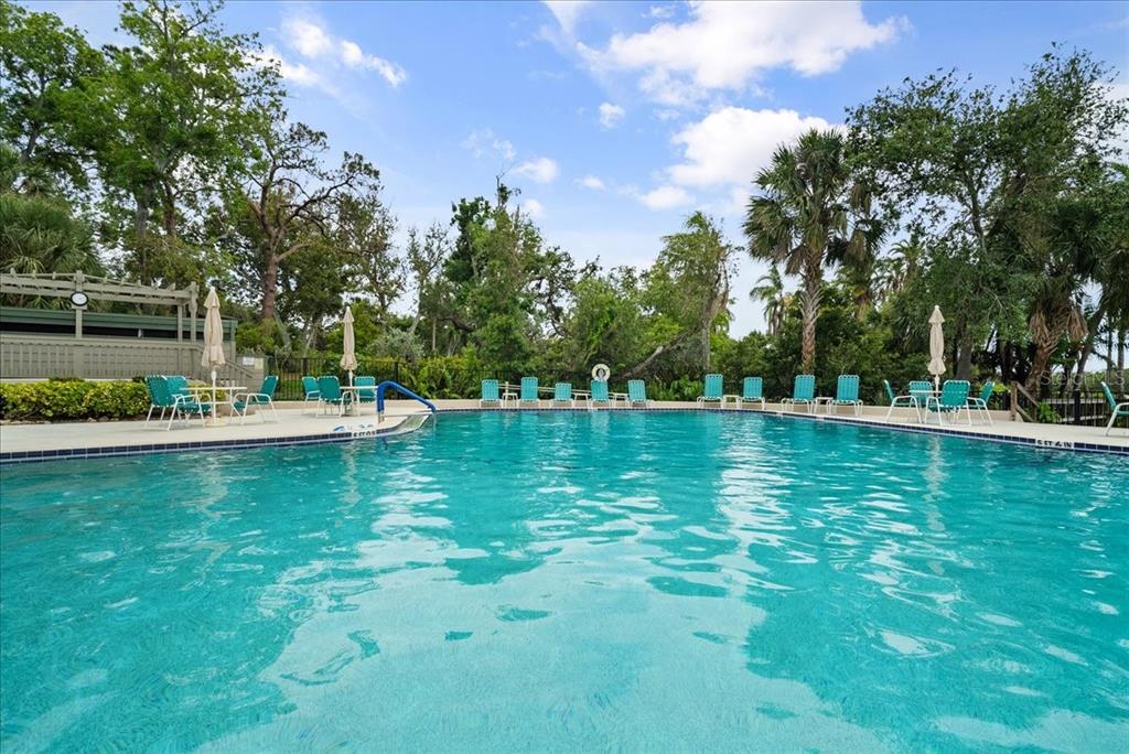 1711 Pelican Cove Road, Unit 341 Sarasota, FL 34231 - Photo 29 of 50