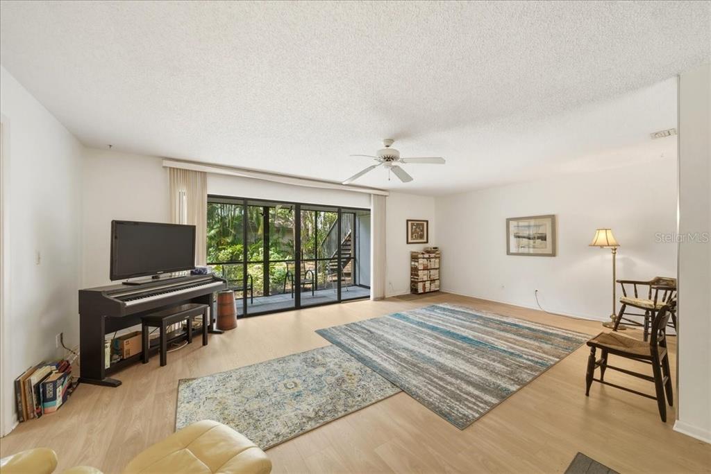 1711 Pelican Cove Road, Unit 341 Sarasota, FL 34231 - Photo 9 of 50