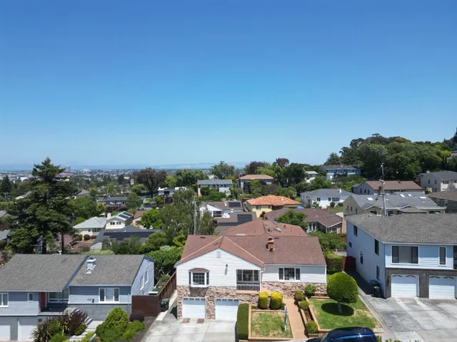 $2,888,000 | 3709 Kenwood Avenue, San Mateo, CA 94403