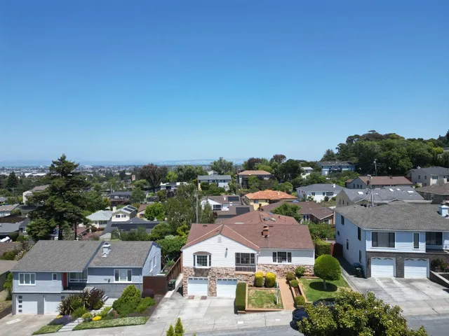 $2,888,000 | 3709 Kenwood Avenue, San Mateo, CA 94403