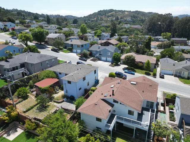 $2,888,000 | 3709 Kenwood Avenue, San Mateo, CA 94403