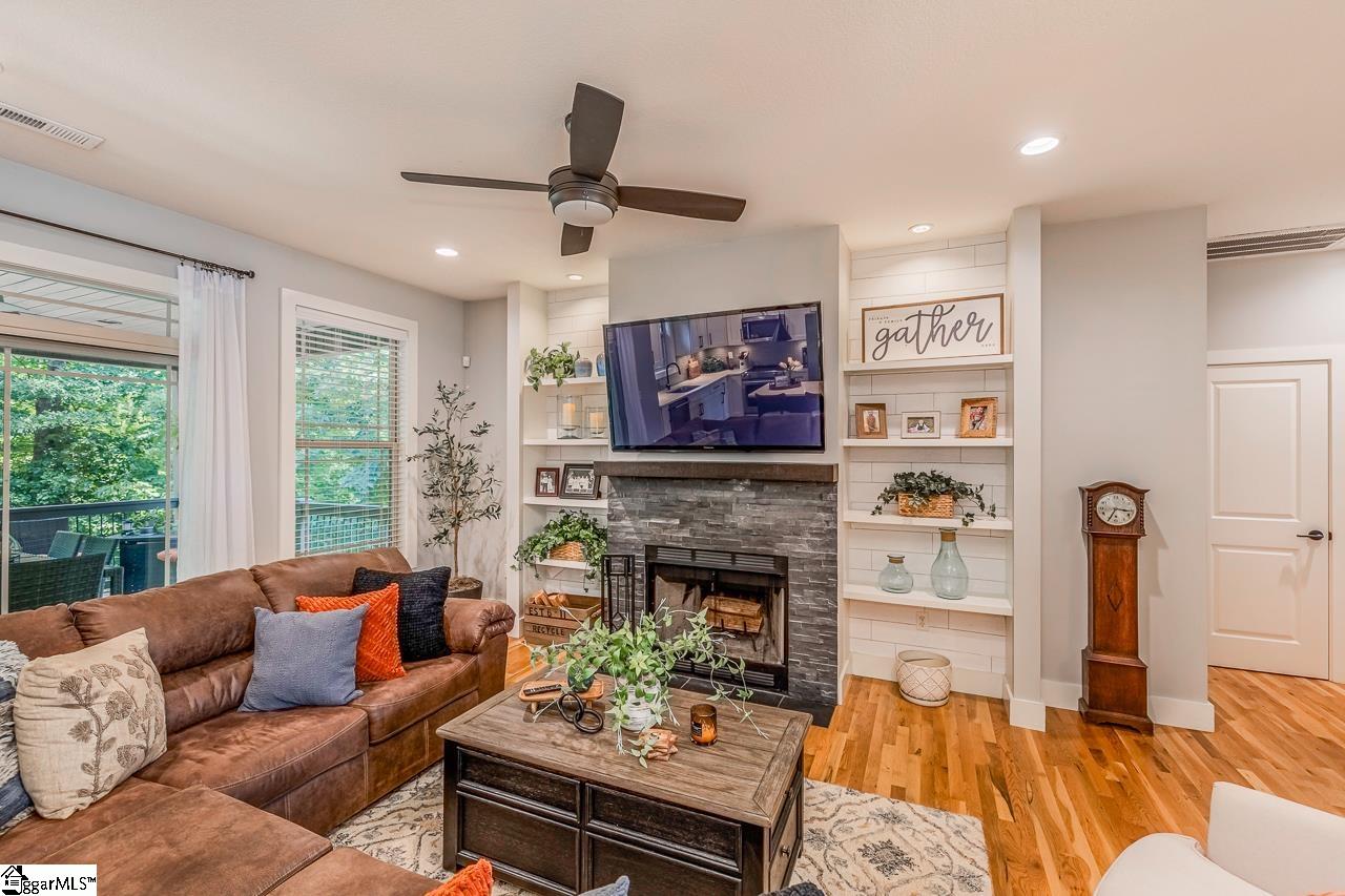 39 CrossLand Way Greer, SC 29651 - Photo 8 of 35