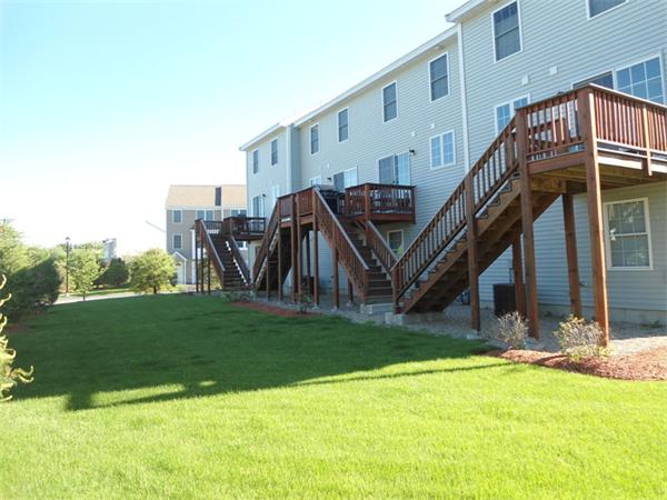 41 Boston Road, Unit 113 Billerica, MA 01862 - Photo 3 of 17 Gallery Image 3