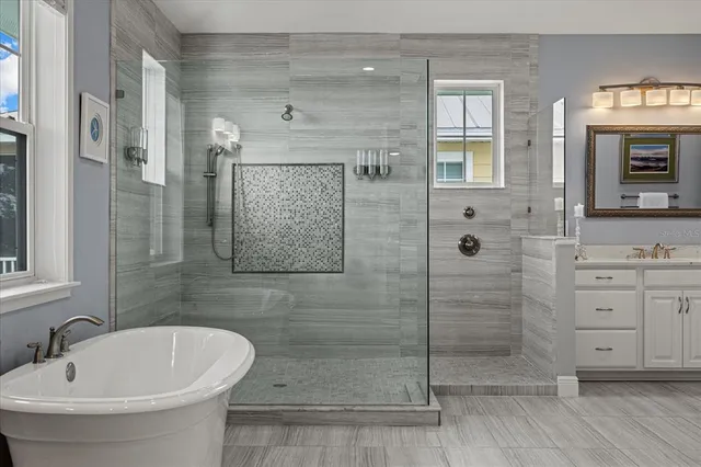 $1,798,000 | 741 Shakett Creek Drive, Nokomis, FL 34275