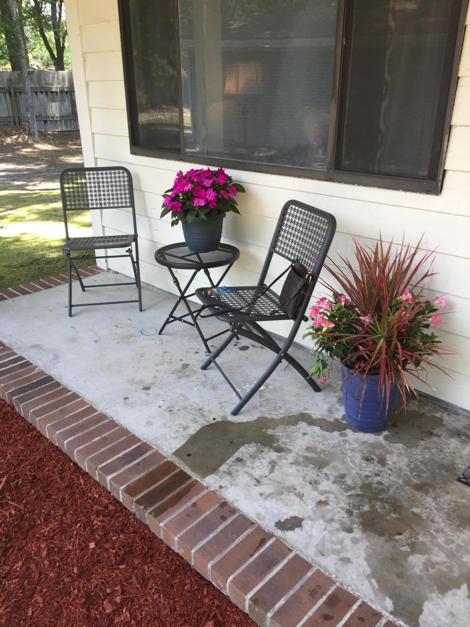 119A Mroz Road, Unit A Beaufort, SC 29906 - Photo 3 of 22 IMG_2831
