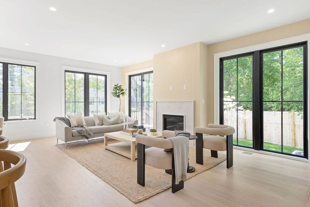 130 Nonantum Road, Unit 2 Newton, MA 02458 - Photo 3 of 37 Gallery Image 3