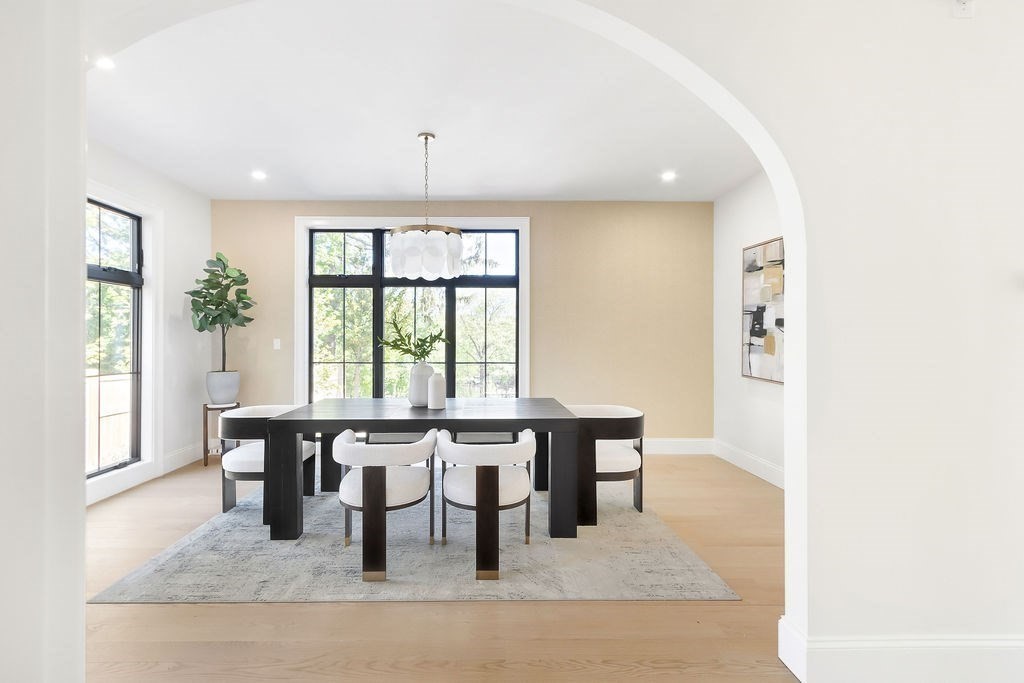 130 Nonantum Road, Unit 2 Newton, MA 02458 - Photo 6 of 37 Gallery Image 6