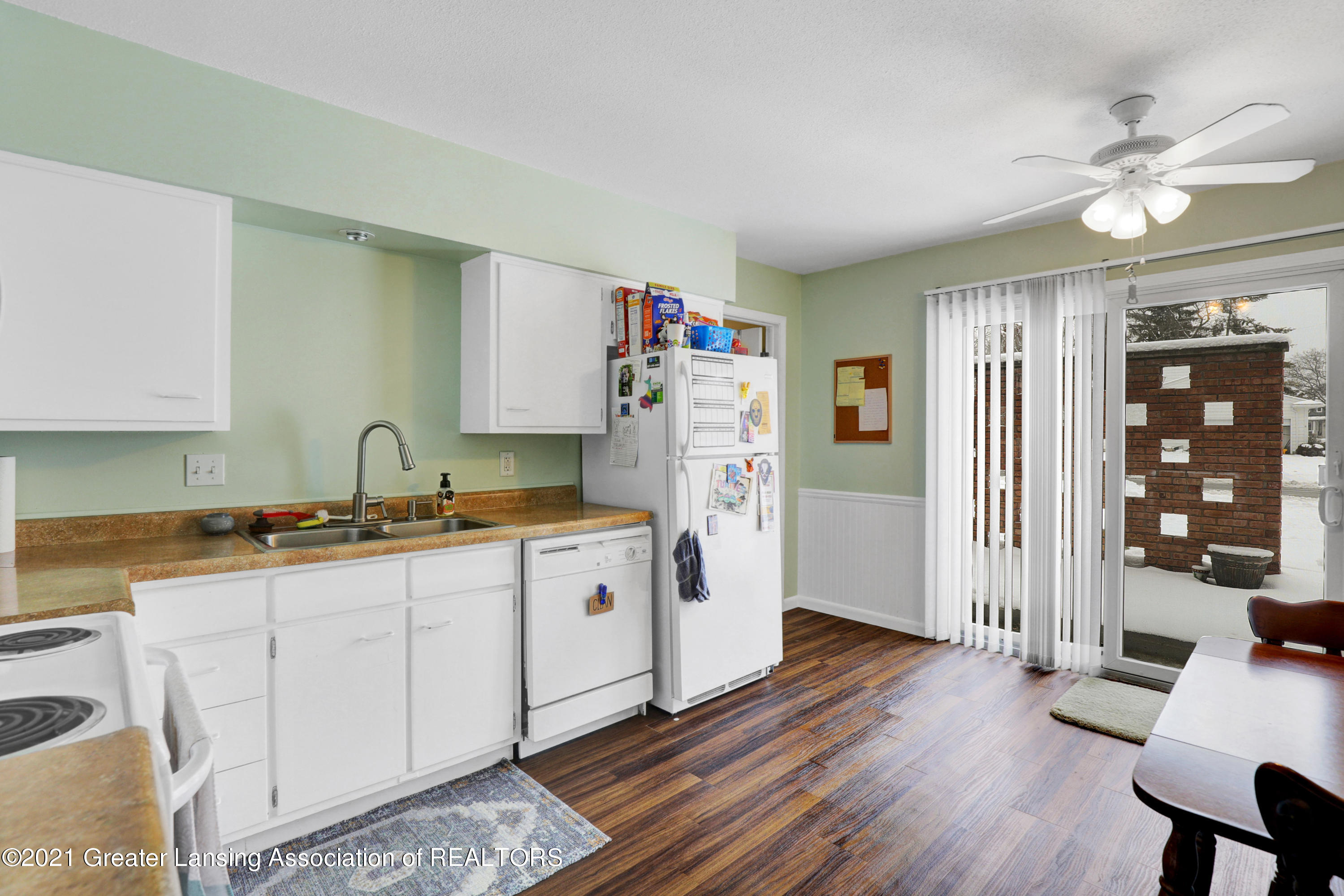 4809 Gull Road, Unit 20 Lansing, MI 48917 - Photo 6 of 20 9I3A3188