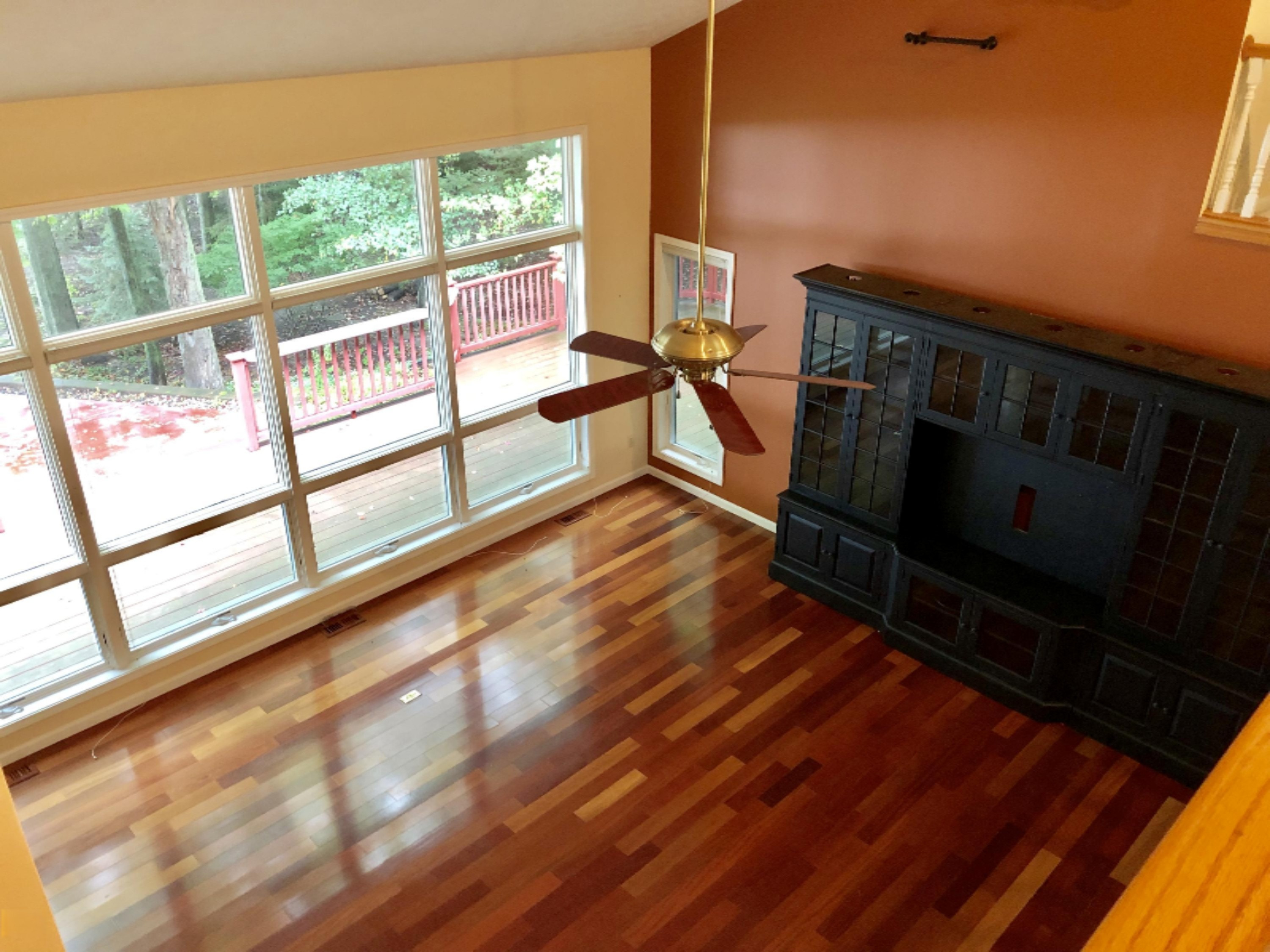 4410 Fox Farm Road Manistee, MI 49660 - Photo 12 of 56 A wall of windows!
