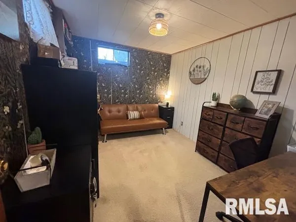 $195,000 | 16157 Moore Cemetery Road, Carlinville, IL 62626