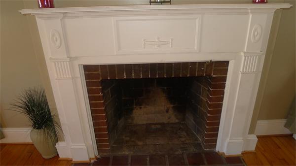 929 Sumner Avenue Springfield, MA 01118 - Photo 8 of 29 a close view of a fireplace