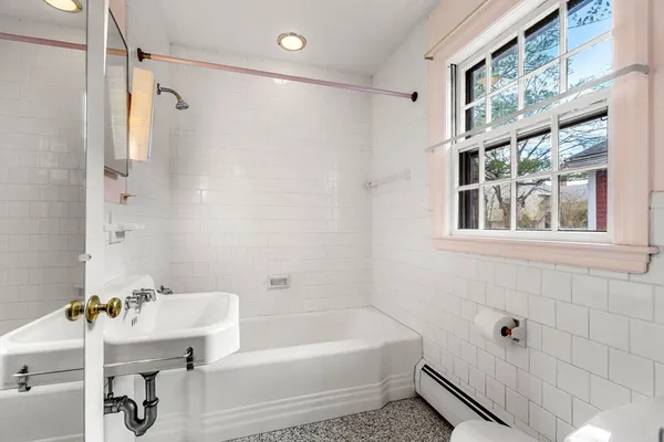 $1,799,000 | 69 Kenneth Road, Marblehead, MA 01945