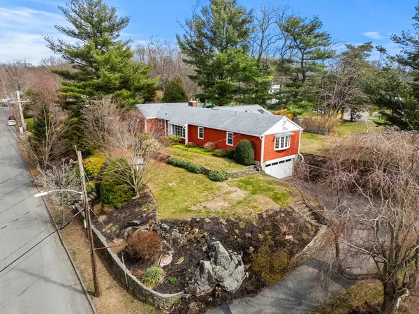 $1,799,000 | 69 Kenneth Road, Marblehead, MA 01945