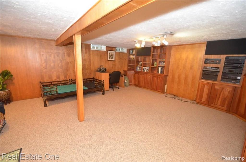 1007 Hidden Lane Rochester Hills, MI 48309 - Photo 48 of 61