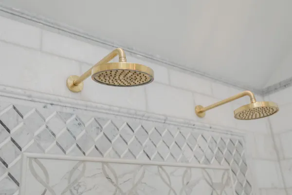 a close view of sink