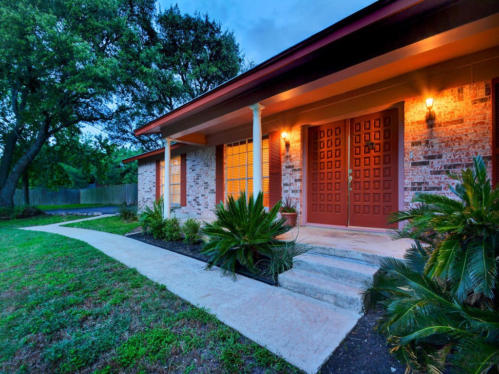 8901 El Rey Boulevard Austin, TX 78737 - Photo 1 of 1