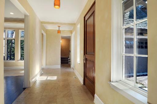 241 Maple Hill Road Glencoe, IL 60022 - Photo 4 of 16