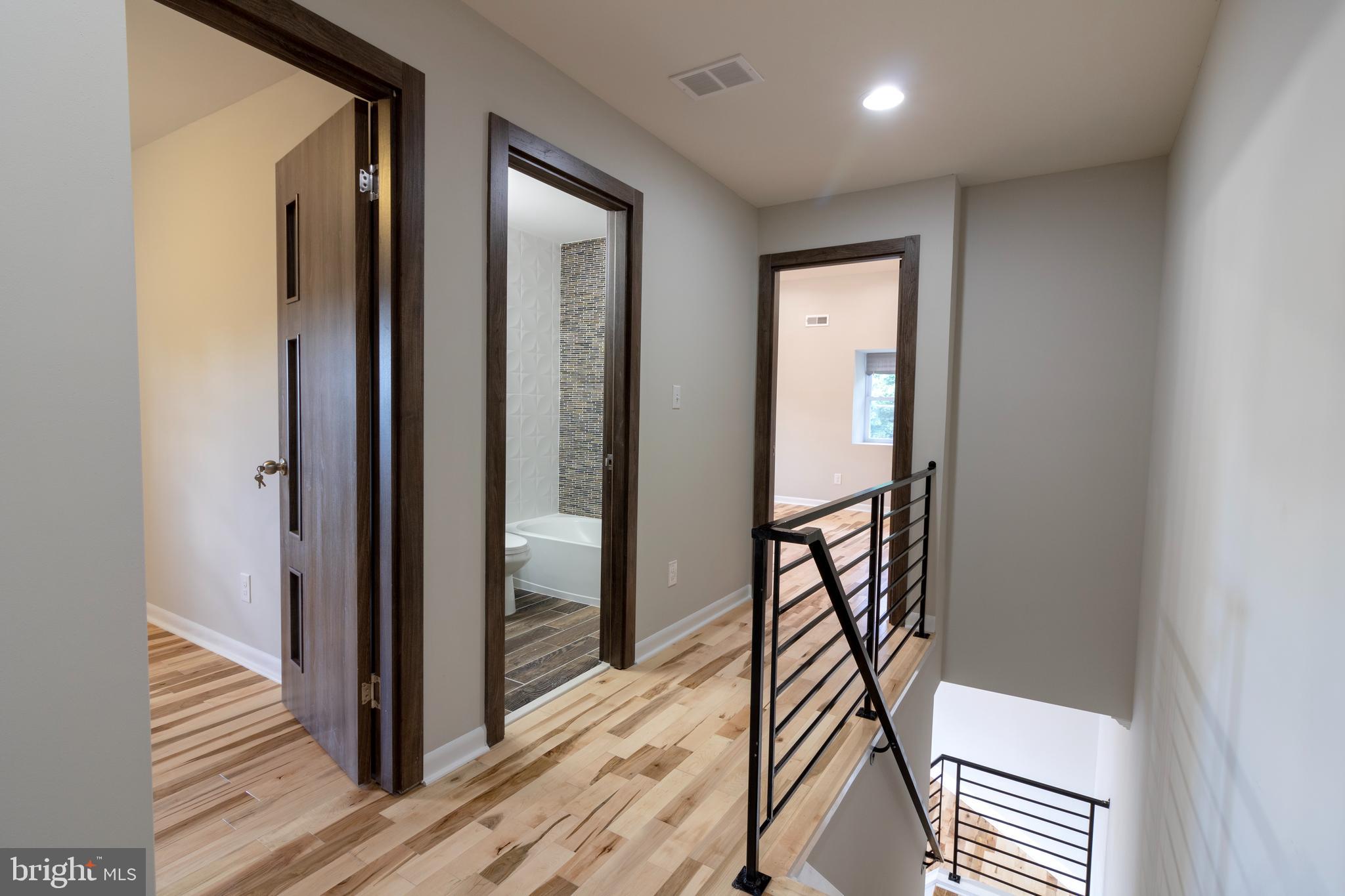 6942 Cresheim Road Philadelphia, PA 19119 - Photo 21 of 26 Gallery Image 21